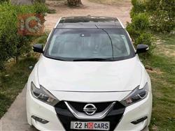 نيسان ماكسيما